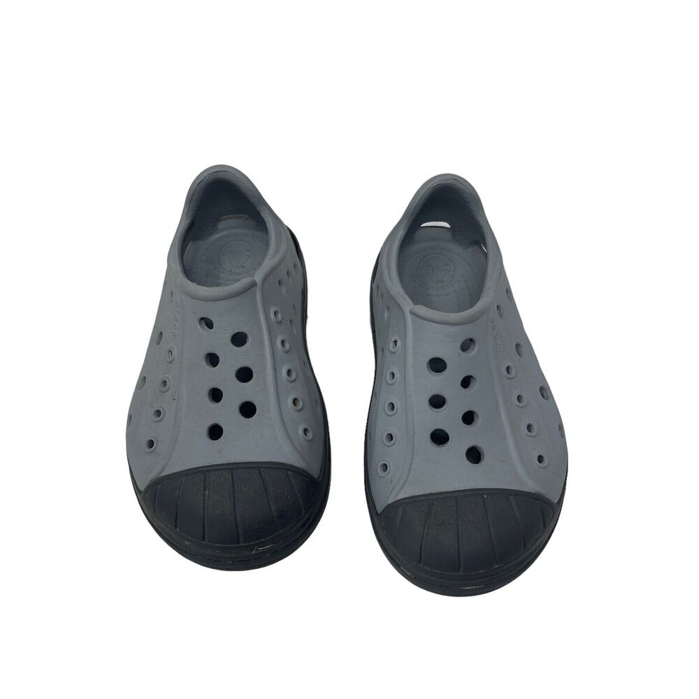 Crocs Bump It Grey Slip On Water Shoes Beach Lake Pool Summer Youth Child 6 C6